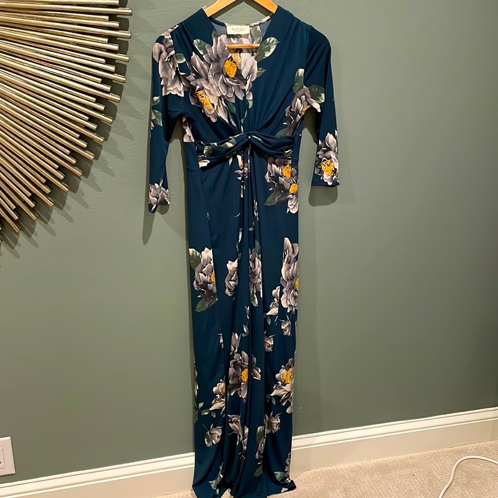 Like New Small Maternity Dress